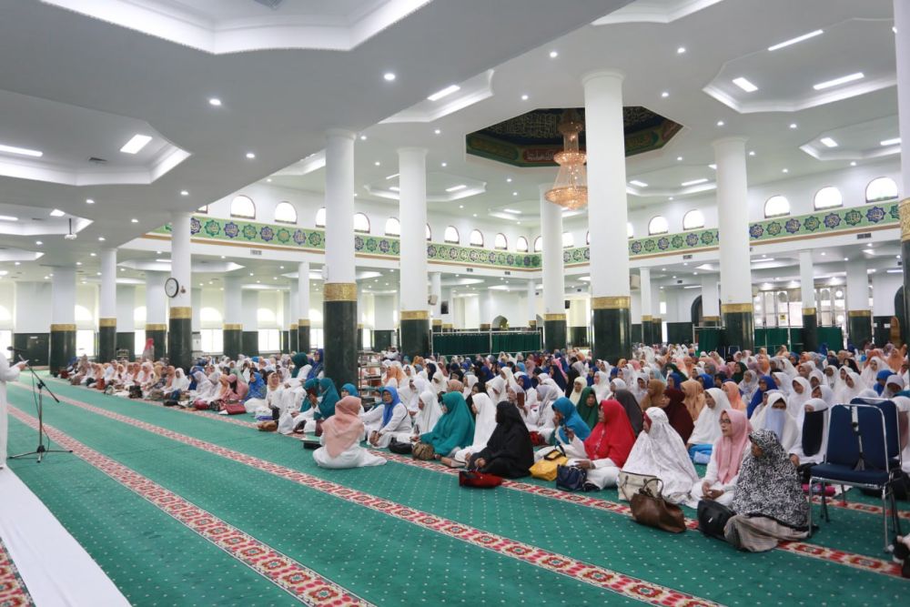 Masuki 10 Hari Terakhir Ramadan, Pj Ketua DWP Riau Ajak Masyarakat Tingkatkan Kualitas Ibadah