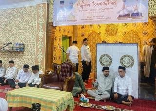 Safari Ramadan, Ginda Ajak Umat Muslim di Pekanbaru Makmurkan Masjid