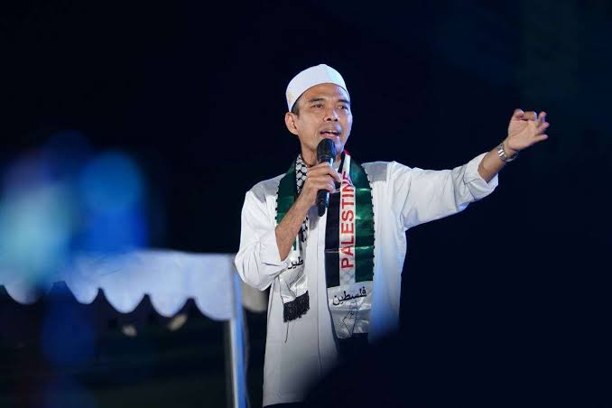 UAS Ajak Itikaf Bersama di Masjid Raya Annur