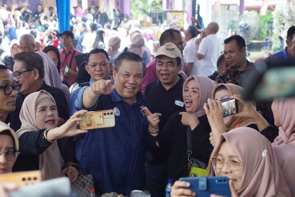 Pj Gubernur Riau Hadiri Halal Bihalal IKASMANSA Pekanbaru