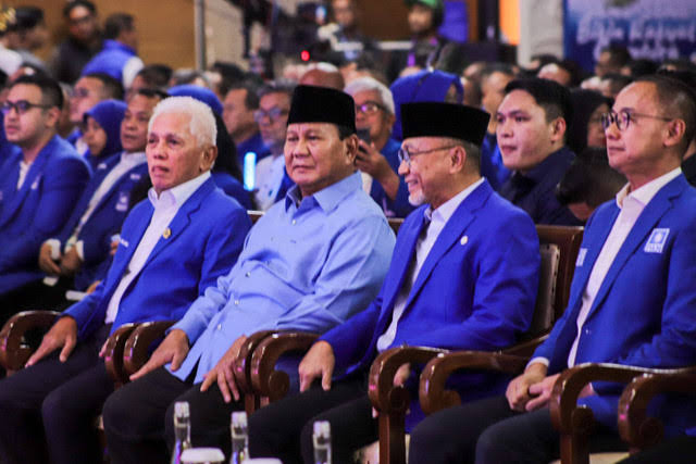 Prabowo Janji Makan Siang Gratis juga Berlaku di Aceh dan Sumbar