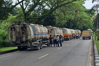 Tim Gabungan Tilang 143 Truk di Dumai, Begini Penjelasannya