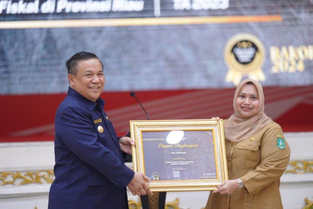 Bupati Bengkalis Terima dua Penghargaan dari Kemenkeu RI, Ini Rinciannya