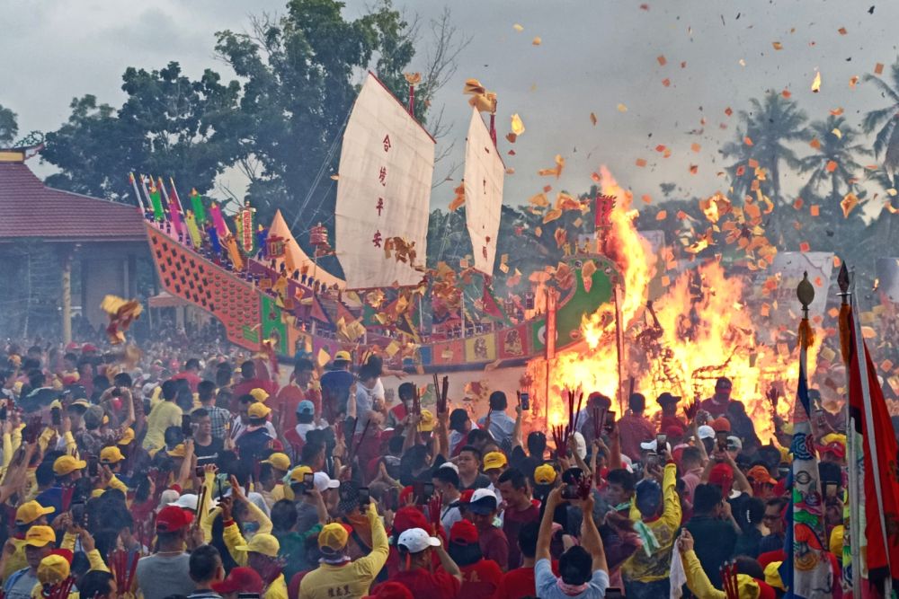 Besok, Puncak Event Bakar Tongkang di Rokan Hilir, 50 Ribu Wisatawan Diperkirakan Hadir