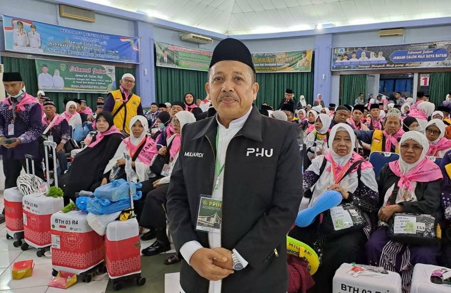 Plt Kakanwil Kemenag: 450 Jemaah Haji Riau Hari Ini Tiba di Batam