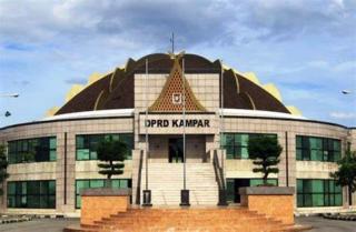 Kerugian Rp 14 Miliar, AMATIR Laporkan Dugaan Korupsi Tunjangan Perumahan DPRD Kampar ke Kejati Riau