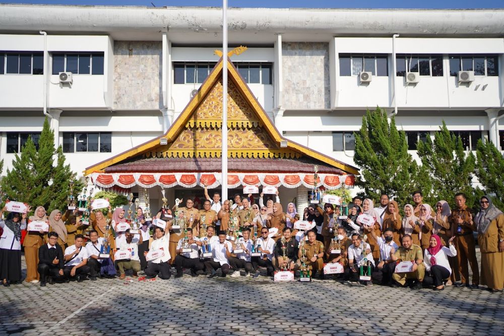 Diskominfotik Riau Sukses Gelar Perlombaan Semarakkan HUT RI Ke-79, Berikut Daftar Pemenangnya