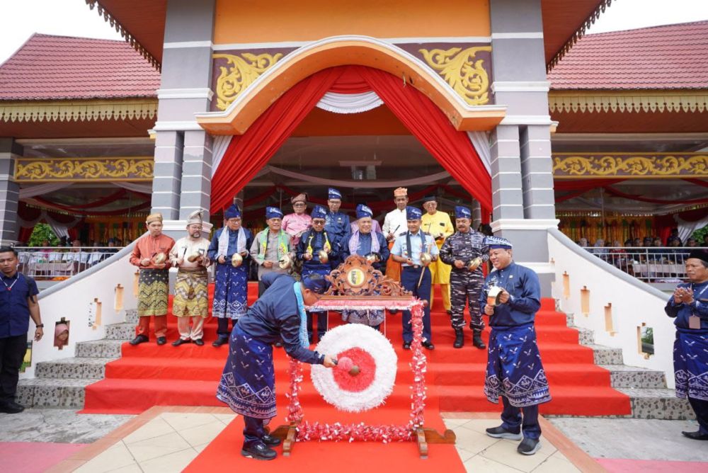 Festival Pacu Jalur Iven Nasional 2024 di Kuansing Dibuka, 225 Jalur Akan Berlaga