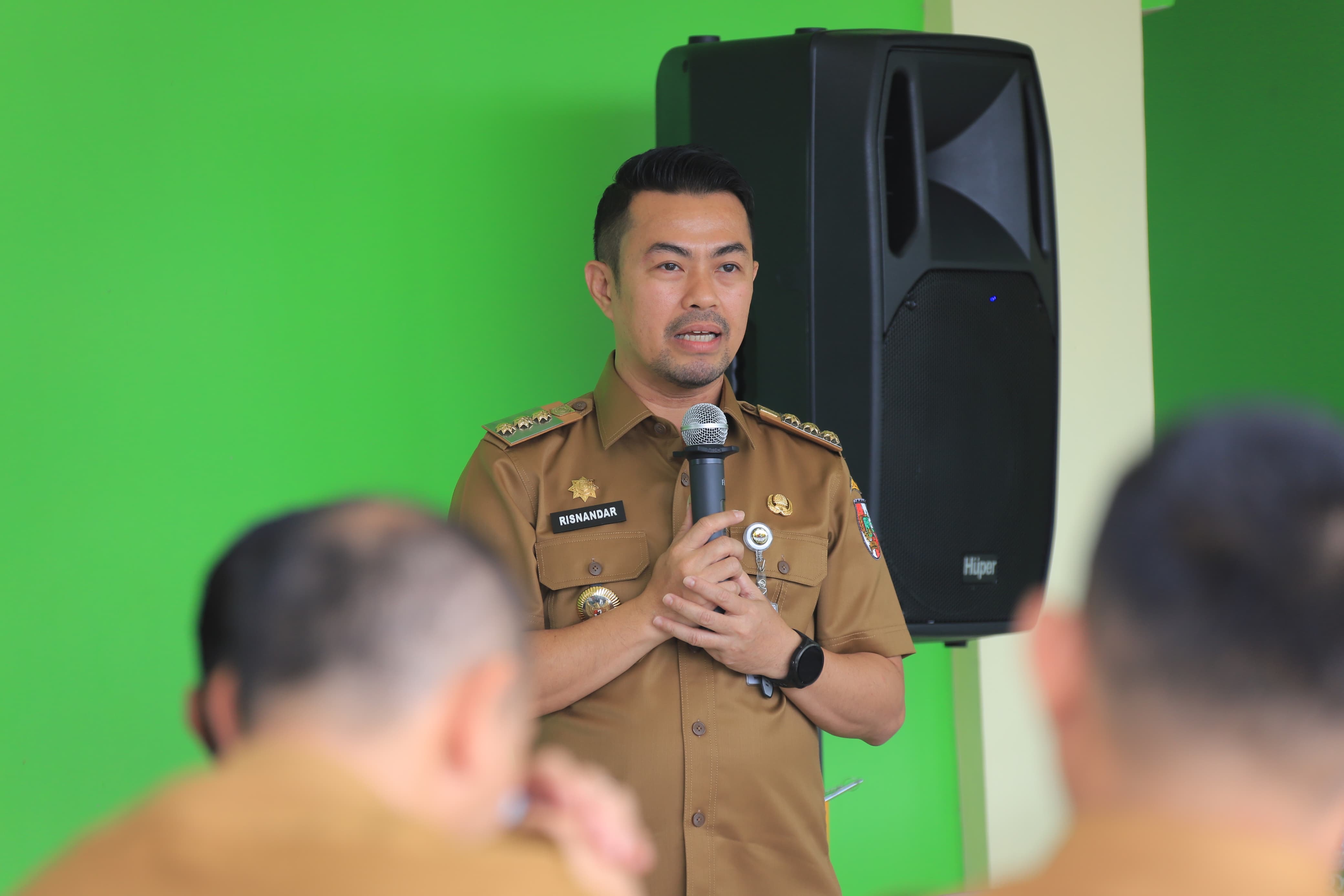 Pj Walikota Pekanbaru Risnandar Mahiwa Silaturahmi dengan 5 Bakal Calon Walikota