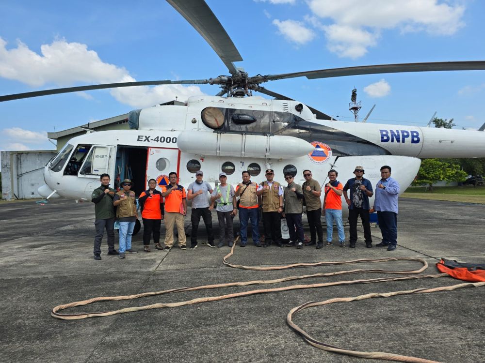 Antisipasi Karhutla Riau, 12 Helikopter Water Bombing dan 1 Pesawat Patroli Siap Siaga