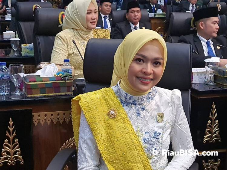 Anggota DPRD Pekanbaru Putri Varadina Siap Mengawal Infrastruktur di Dapilnya