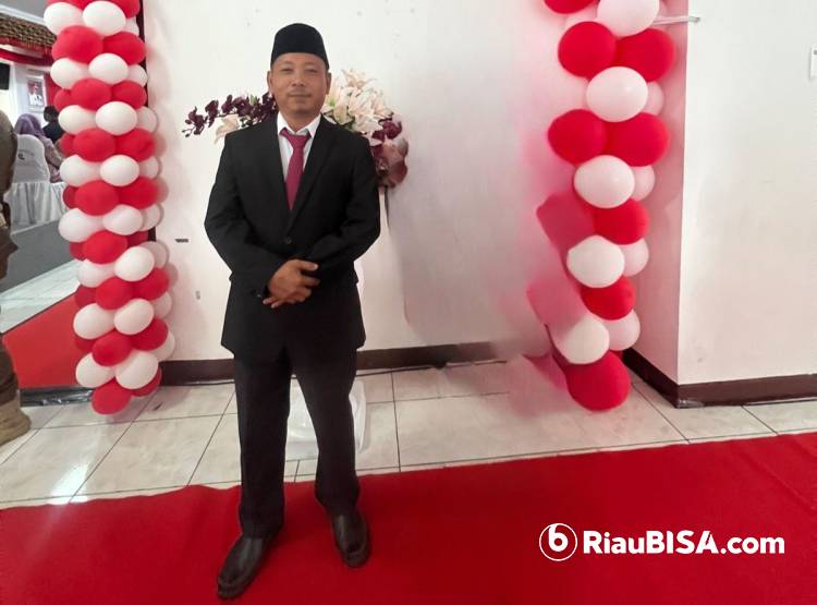 Tukang Montir Bengkel ini Dilantik Jadi Anggota DPRD Kuansing Periode 2024-2029