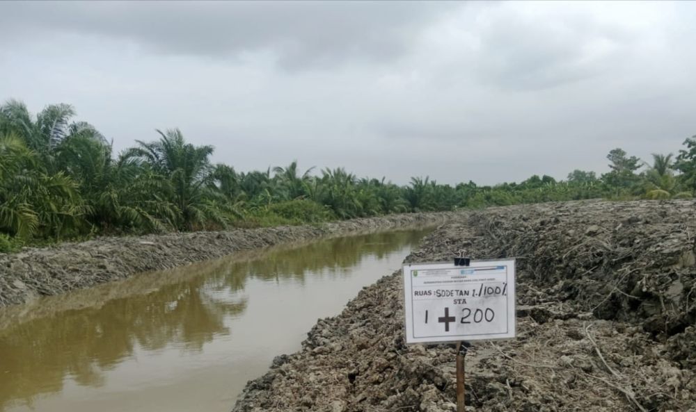 Pemprov Riau Normalisasi Daerah Irigasi Sepanjang 10 Km di Parit Aman Rohil