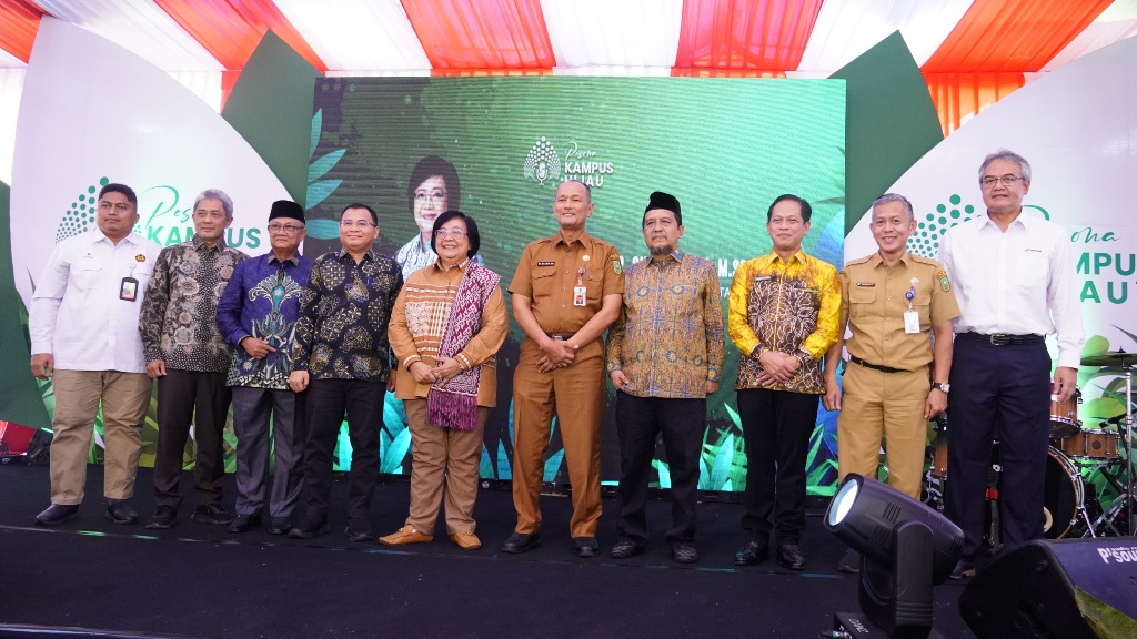 Gelar Kuliah Umum UMRI Hadirkan Menteri Lingkungan Hidup dan Kehutanan RI
