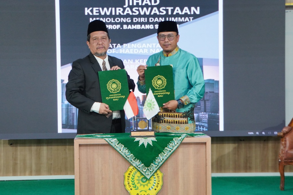 UMRI Teken Nota Kesepahaman dengan PT SCM serta Gelar Bedah Buku