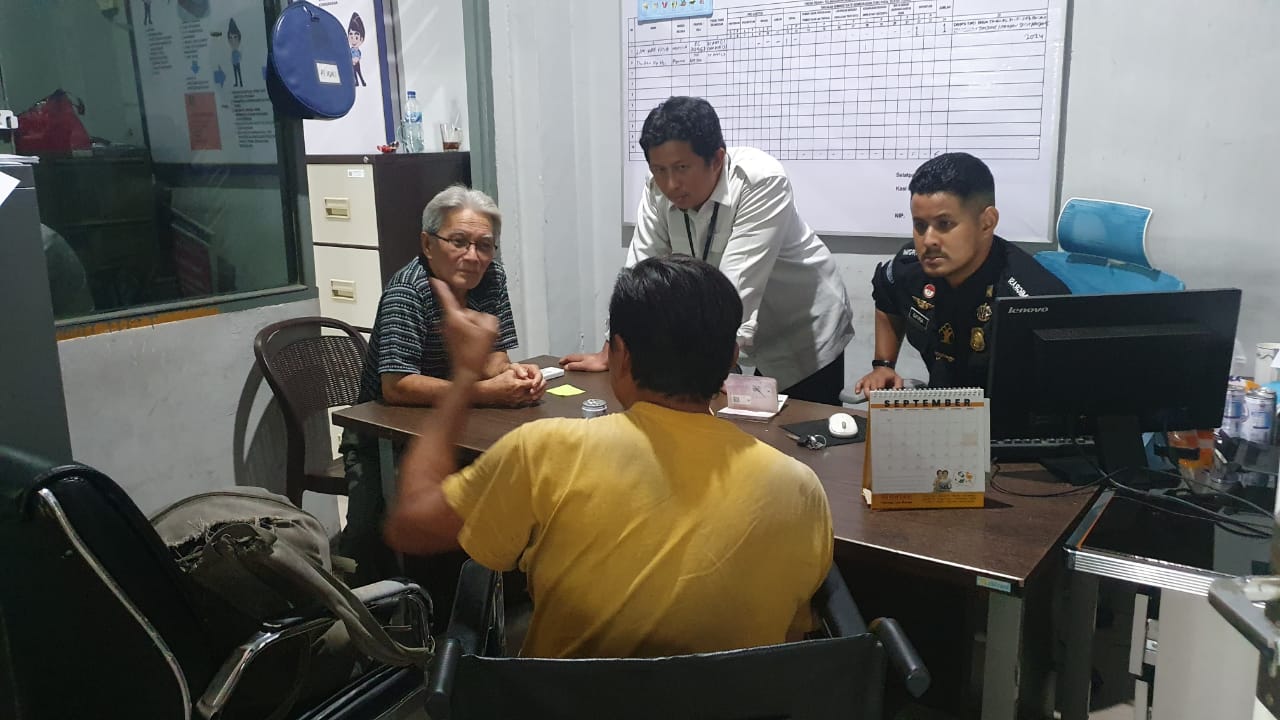 Langgar Aturan Keimigrasian, Kanim Selatpanjang Deportasi WN Singapura