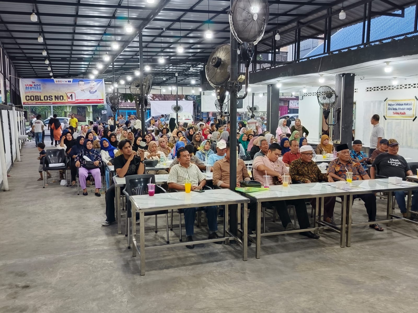 Warga Pekanbaru Terhipnotis, Kampanye Muflihun Ade Hartati Isinya 