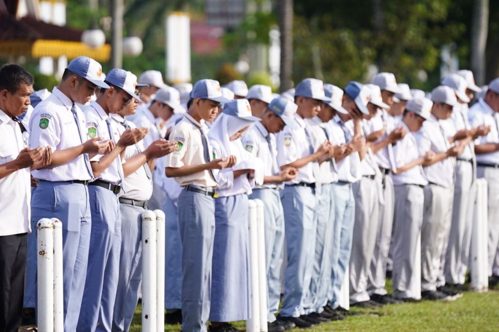 900 Siswa Sudah Daftar! Beasiswa Seragam Sekolah di Riau Masih Buka