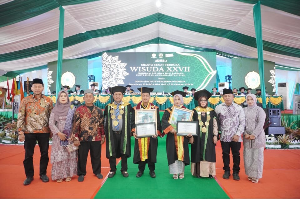 Rektor UMRI Resmi Kukuhkan 991 Wisudakan Mahasiswa Wisuda Ke- XXVII�