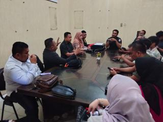 Buntut Pengrusakan dan Pengoyakan APK di Sukajadi, Tim Kuasa Hukum BERTUAH Laporkan Oknum Panwas ke Bawaslu Riau