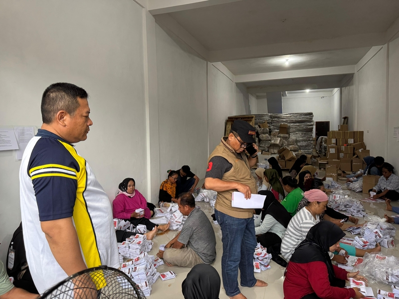 Sebanyak 4,9 Juta Lebih Surat Suara Dilipat dan Disortir di Pilkada Serentak Riau 2024 