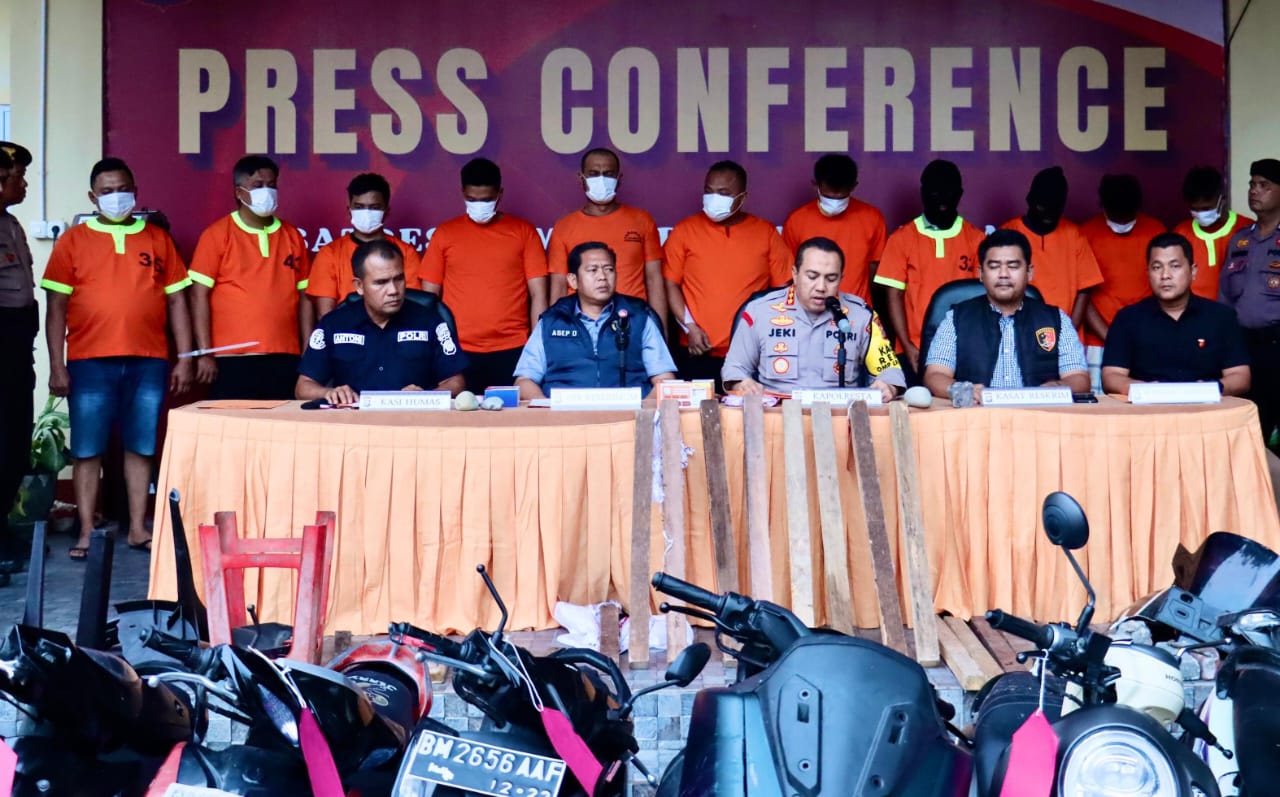 Gerak Cepat Polisi, 15 Pelaku Kerusuhan di Pekanbaru Ditangkap