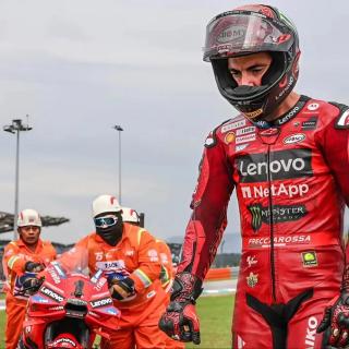 Terjatuh di Sprint Race Sepang dan Selisih 29 Poin, Pecco Bagnaia Bakal Bangkit di Balapan Race
