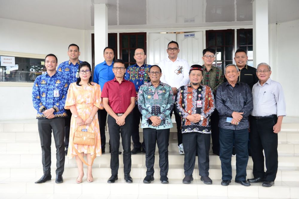 Pj Gubri Terima Audiensi Panitia Natal Agung Oikumene, Begini Pembahasannya