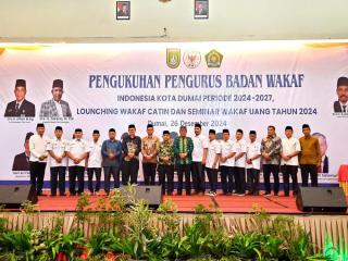 Pengukuhan Pengurus BWI Kota Dumai, Kakan Kemenag Dukung Pengelolaan Wakaf yang Lebih Baik