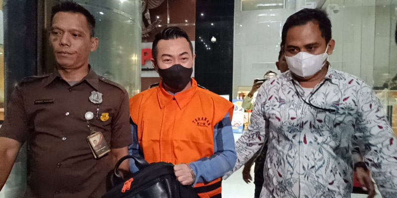 KPK Periksa 10 Pejabat Pemko Pekanbaru
