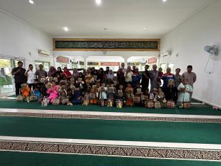 Perwira Kilang Dumai Dukung Akses Pendidikan Agama Anak-Anak Lewat Donasi Al-Quran