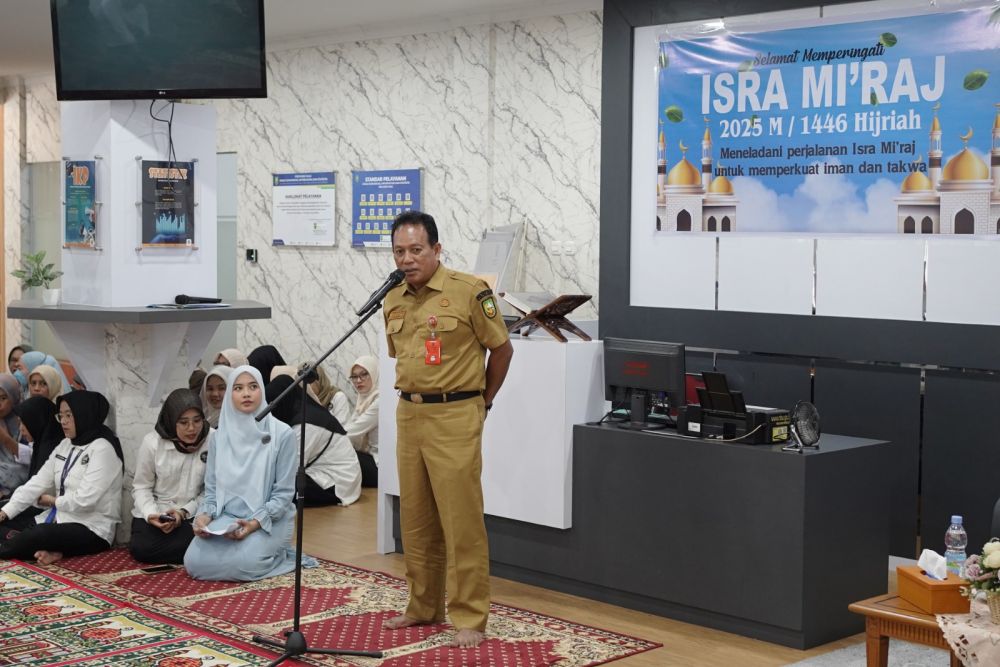 Diskominfotik Riau Gelar Ceramah Agama Peringatan Isra Mi