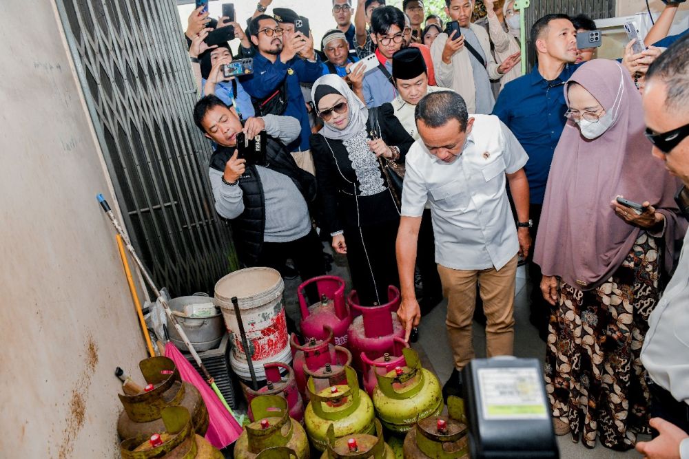 Sidak Menteri ESDM ke Pangkalan LPG di Pekanbaru, Ini yang Ditemukan