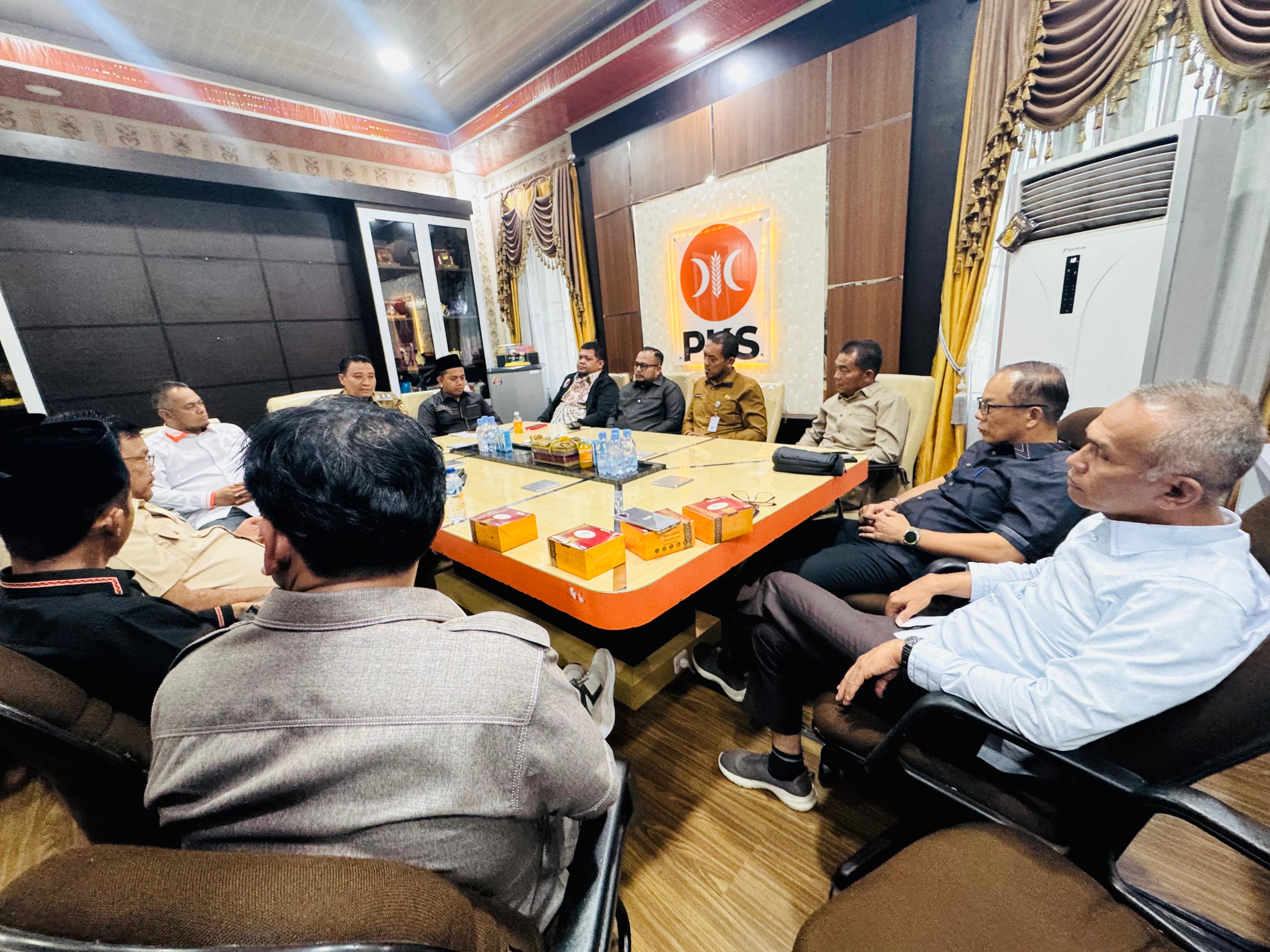 Wakil Walikota Pekanbaru Sambangi DPRD Pekanbaru