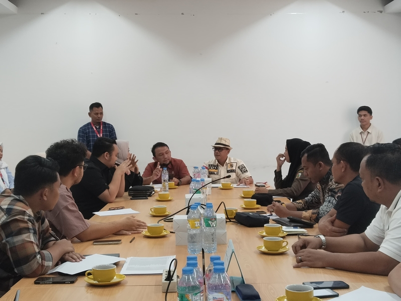Sidak Komisi II DPRD Pekanbaru Temukan Alfamart Nunggak Pajak
