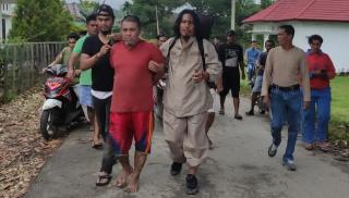 Oknum ASN Kuansing usai Gorok Leher Istrinya, Kabur Dua Hari ke Hutan tak Makan