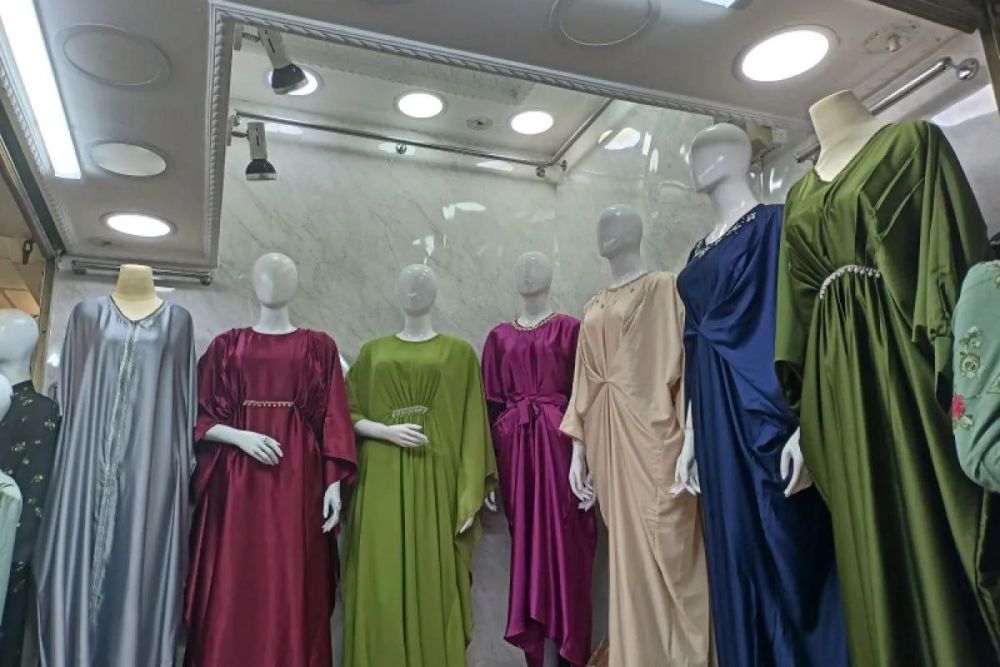 Lebaran 2025, Busana Gamis dan Kaftan Masih Jadi Primadona