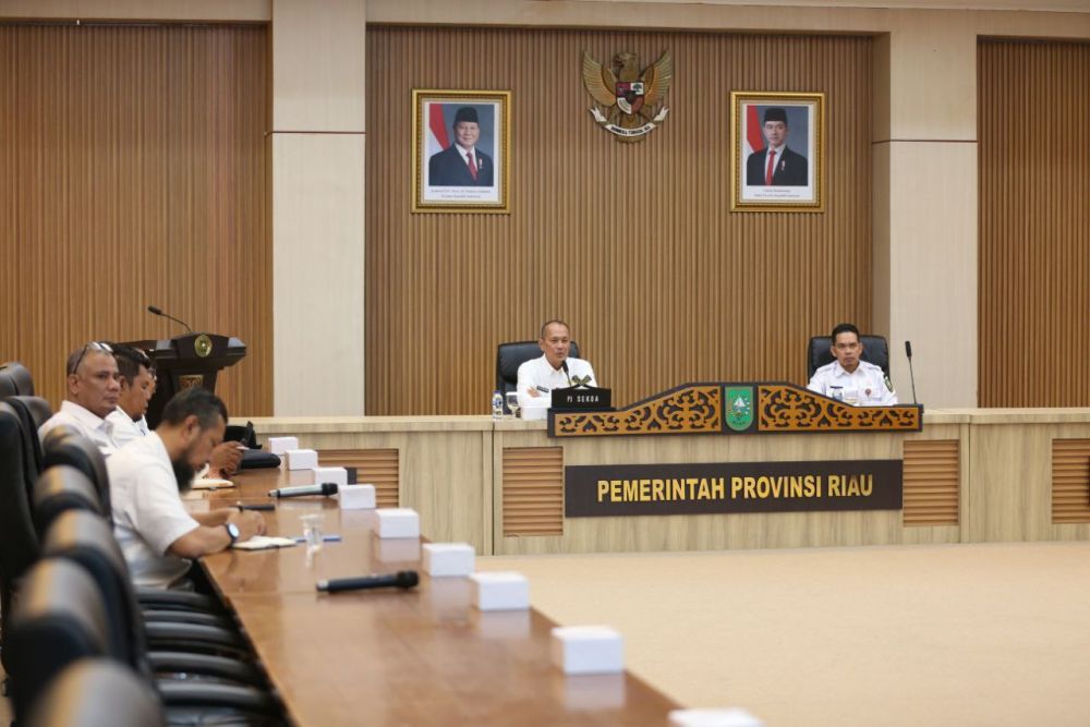 Pj Sekdaprov Riau Pimpin Rakor Persiapan Fun Run Karhutla 2025