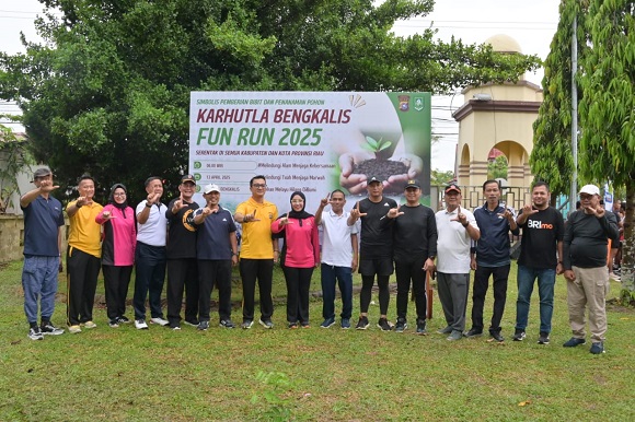 Ribuan Masyarakat Bengkalis Antusias Ikuti Fun Run 2025