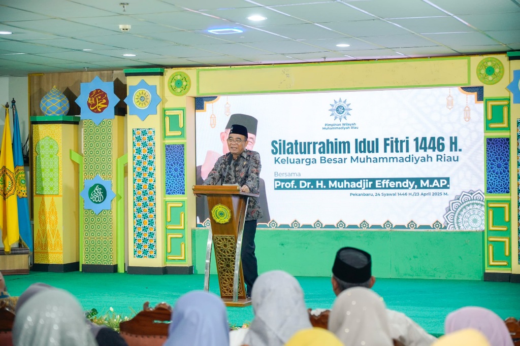 Muhadjir Effendy Dorong Kebangkitan Ekonomi di Silaturrahim Idul Fitri Muhammadiyah Riau