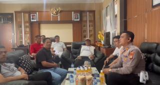 Bupati Kuansing Suhardiman Amby dan Istri Dikabarkan Selamat Usai Alami Kecelakaan Tragis