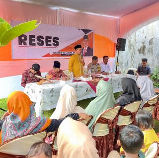 Ketua DPRD Pekanbaru Reses Aspirasi Warga Soal Volume Air Tinggi, Parit di Polsek Sukajadi Jebol