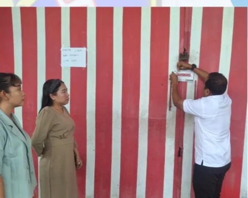 Ijazah Dikembalikan, Segel Gudang UD Chandra Makmur di Pergudangan Avian Dibuka Satpol PP Pekanbaru
