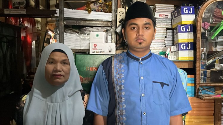 Demi Temani Sang Ibu Naik Haji, Pahrul Gantikan Ayah yang Meninggal Dunia