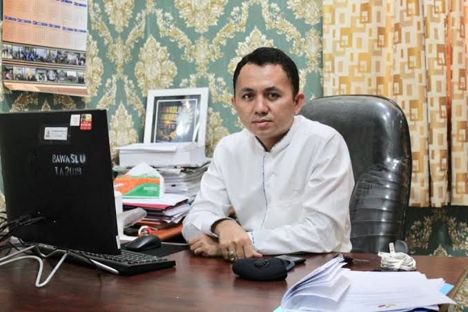 Diduga Perkara Selingkuh, Ketua Bawaslu Kuansing Digugat Cerai Istrinya di Pengadilan Agama
