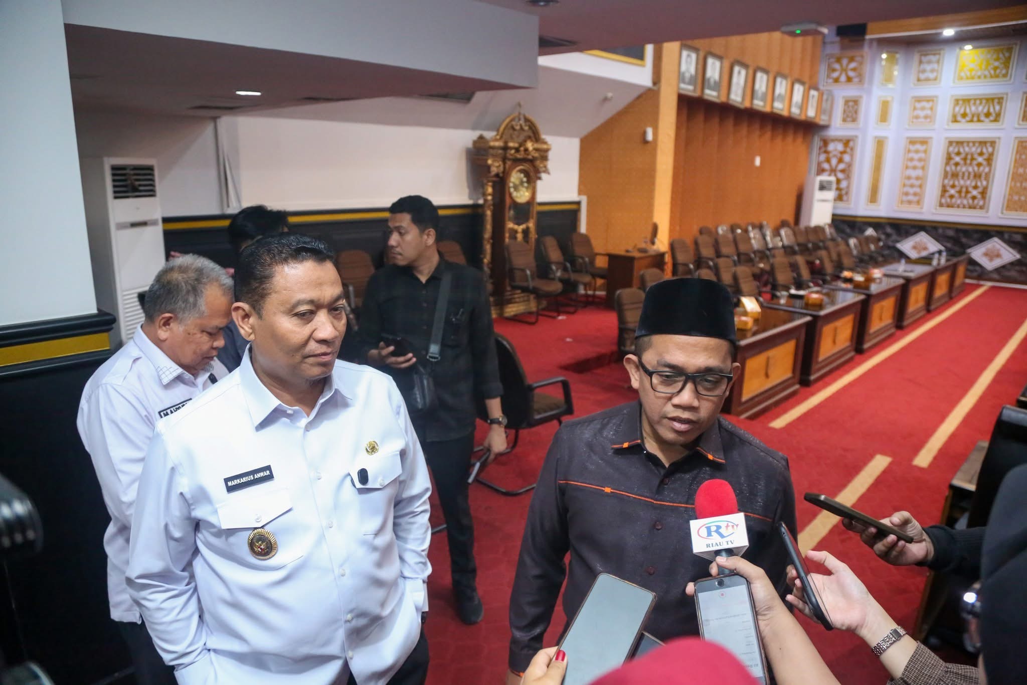 Ketua DPRD Pekanbaru Apresiasi Pemko Bersihkan Sudirman dari Tiang Reklame