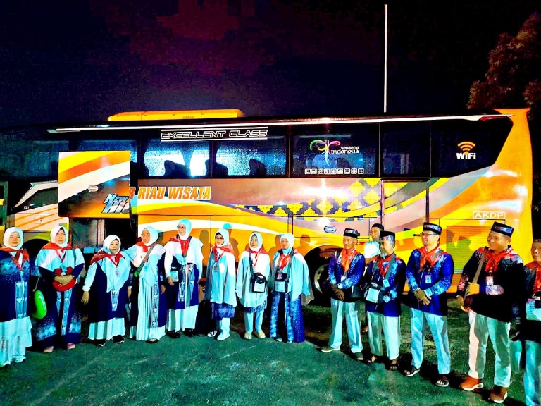 21 JCH Kabupaten Bengkalis Kloter 15 Resmi di Lepas Keberangkatannya