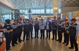 Tim Monev Haji Diberangkatkan, Kakanwil Kemenag Riau Siap Awasi Layanan Jemaah