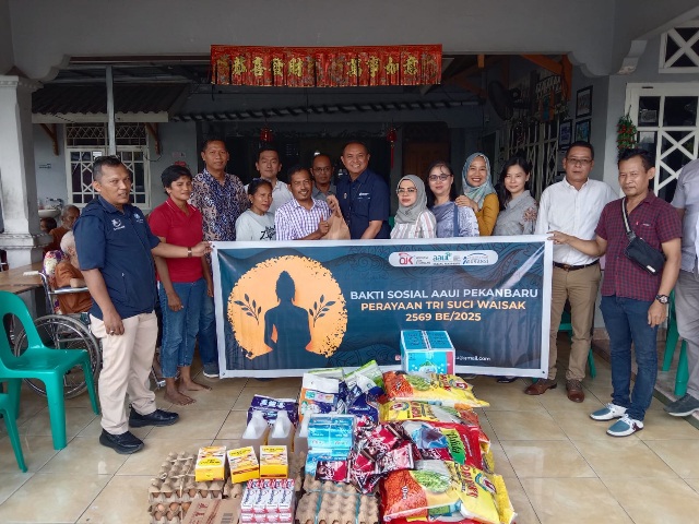 Sambut Tri Suci Waisak 2569 BE/2025, AAUI Cabang Pekanbaru Gelar Bakti Sosial