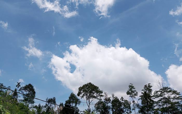 Prakiraan Cuaca Riau Hari Ini, Mendung Belum Tentu Hujan